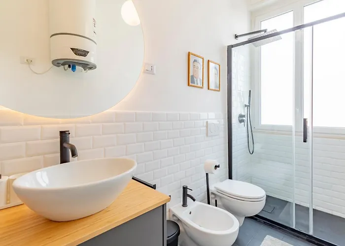 Aurealiving - Satrico Cozy Fast Wifi And Air Conditioning *