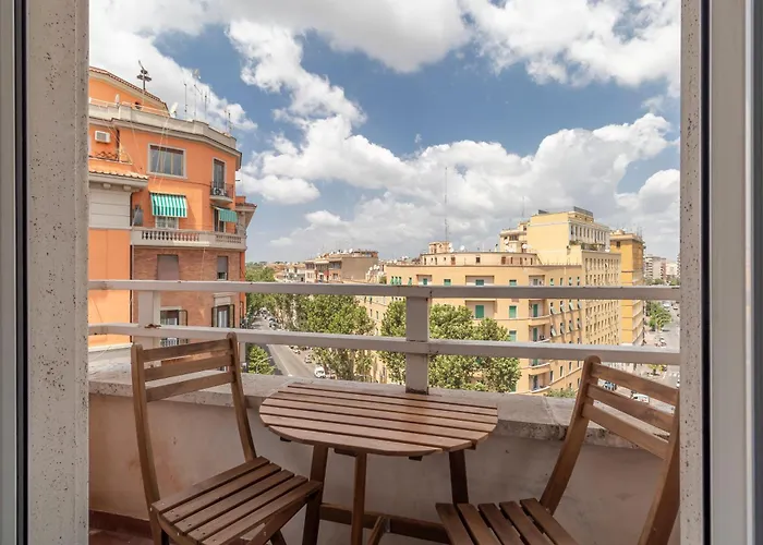 Apartment Aurealiving - Satrico Cozy Fast Wifi And Air Conditioning